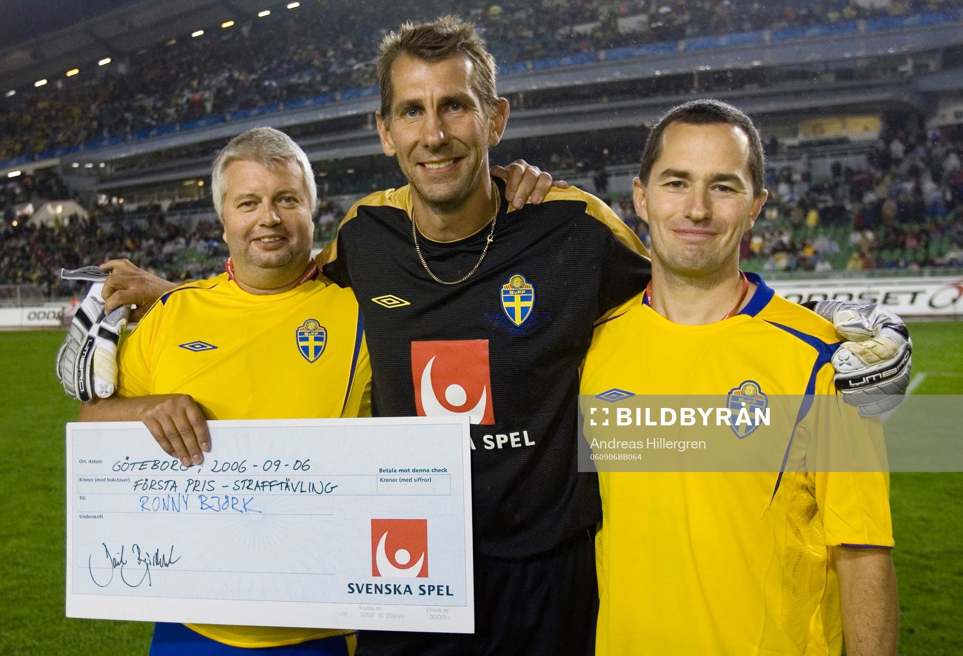 Fotboll, Sverige - Liechtenstein, Svenska spel, straffläggning. Magnus Wislander, målvakt