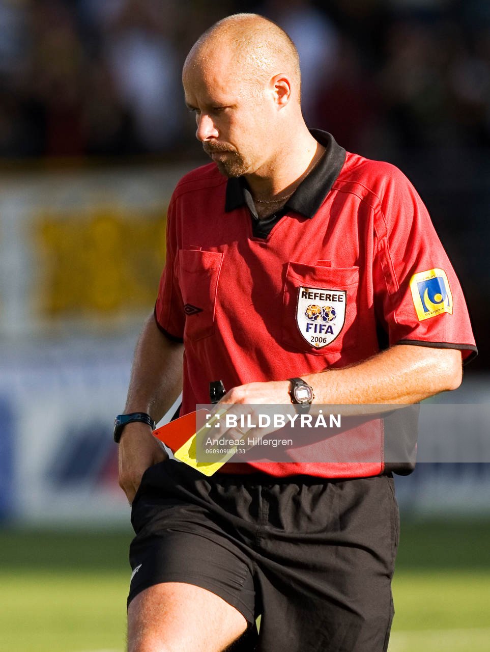 Domare, Martin Hansson, rött kort, gult kort