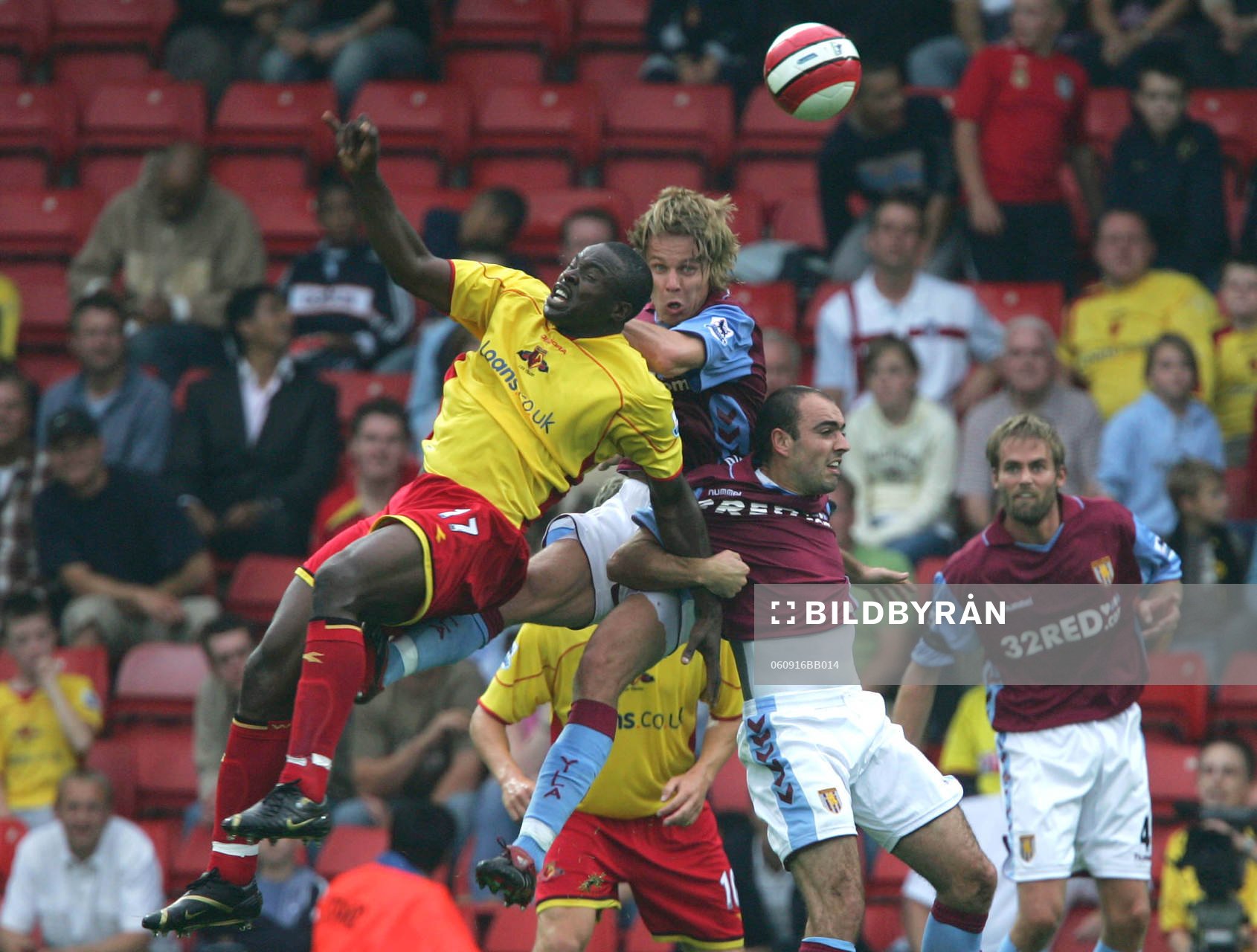 Dan Shittu, Watford, Martin Laursen och Gavin McCann, Aston