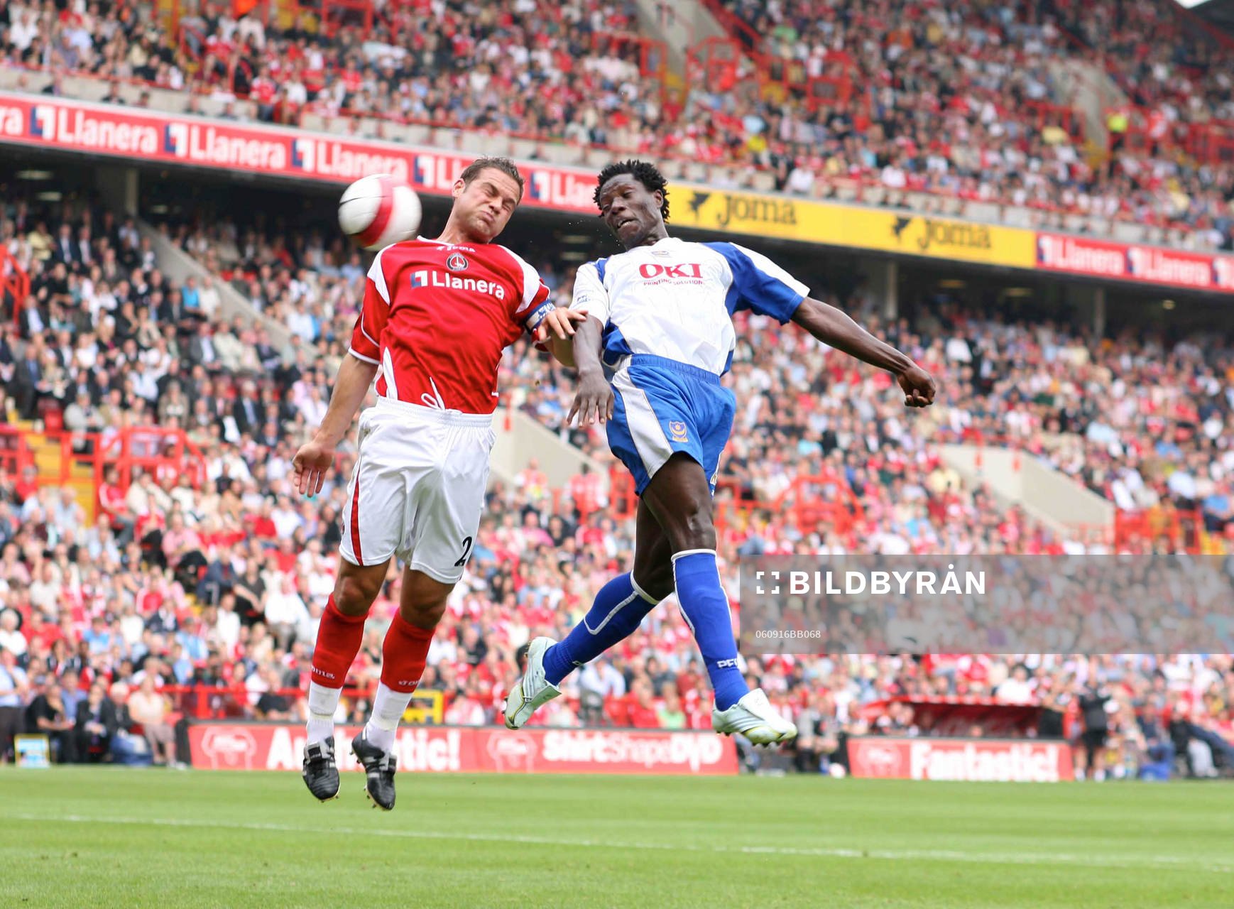 Benjani Mwaruwari, Portsmouth och Luke Young, Charlton