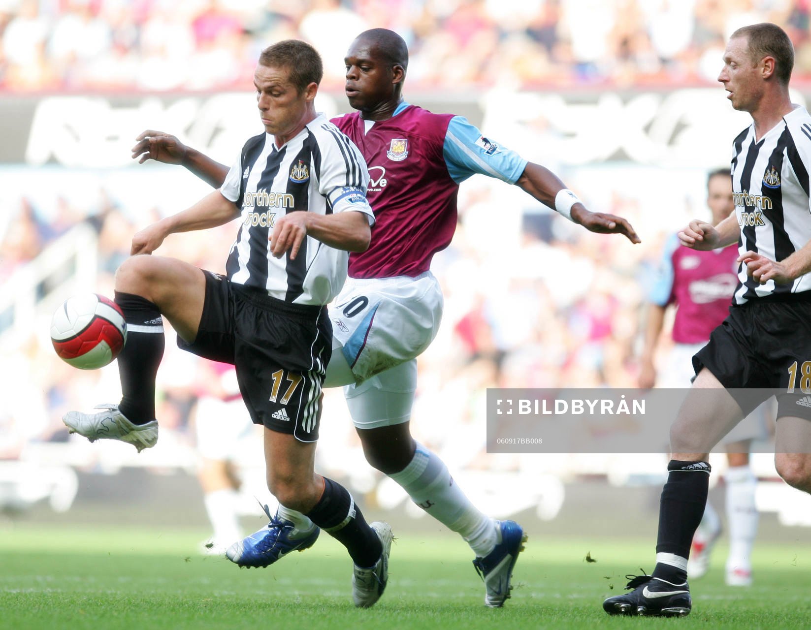 Scott Parker, Newcastle och Marlon Harewood, West Ham