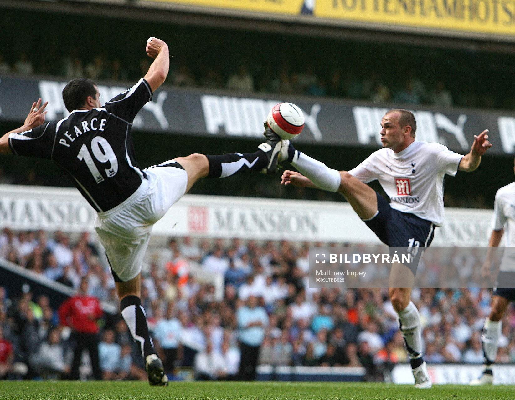 Danny Murphy. Tottenham och Iain Pearce, Fulham