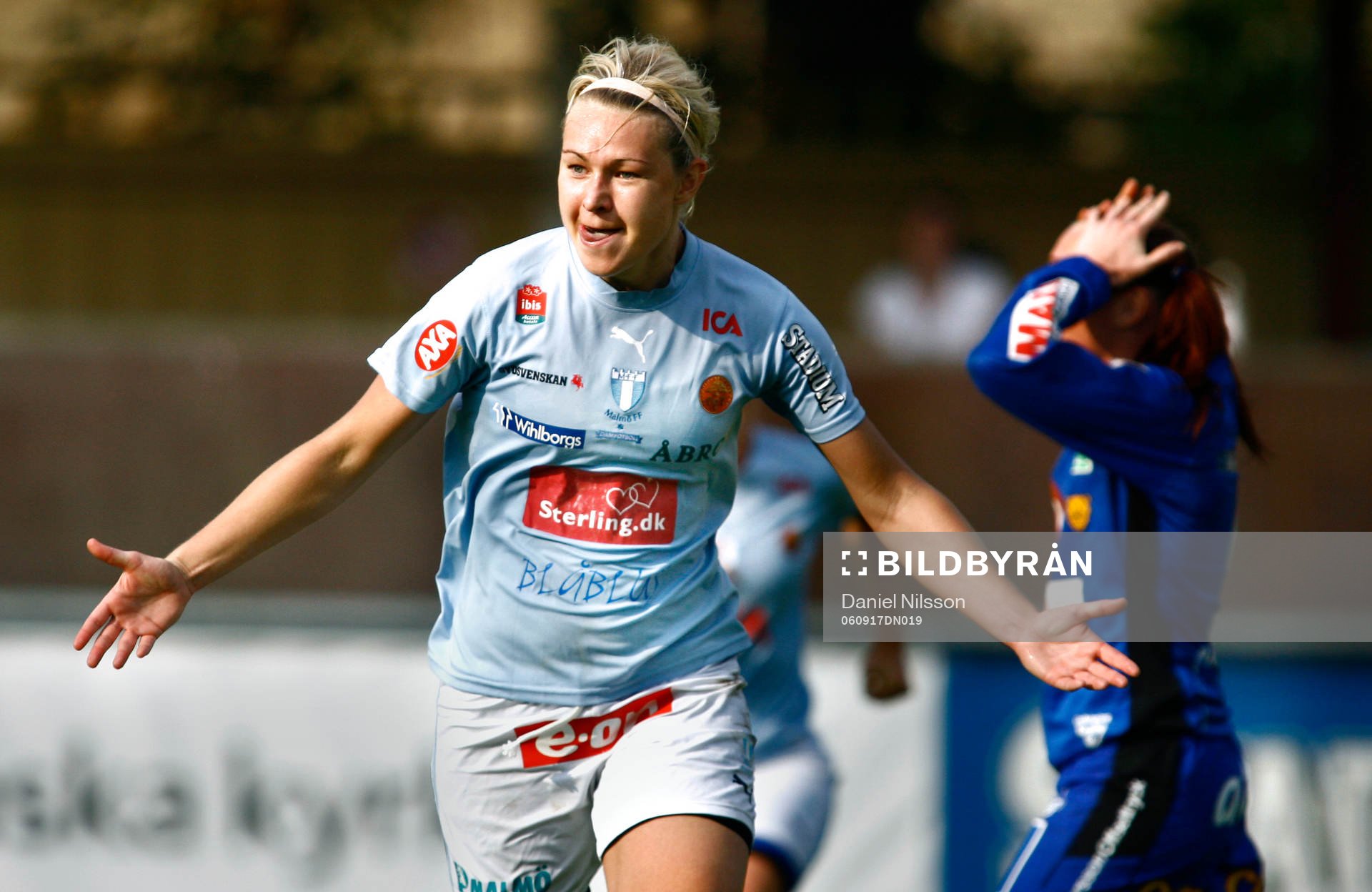 Asthildur Helgadottir, Malmö gjorde 2-1 målet. Jubel.