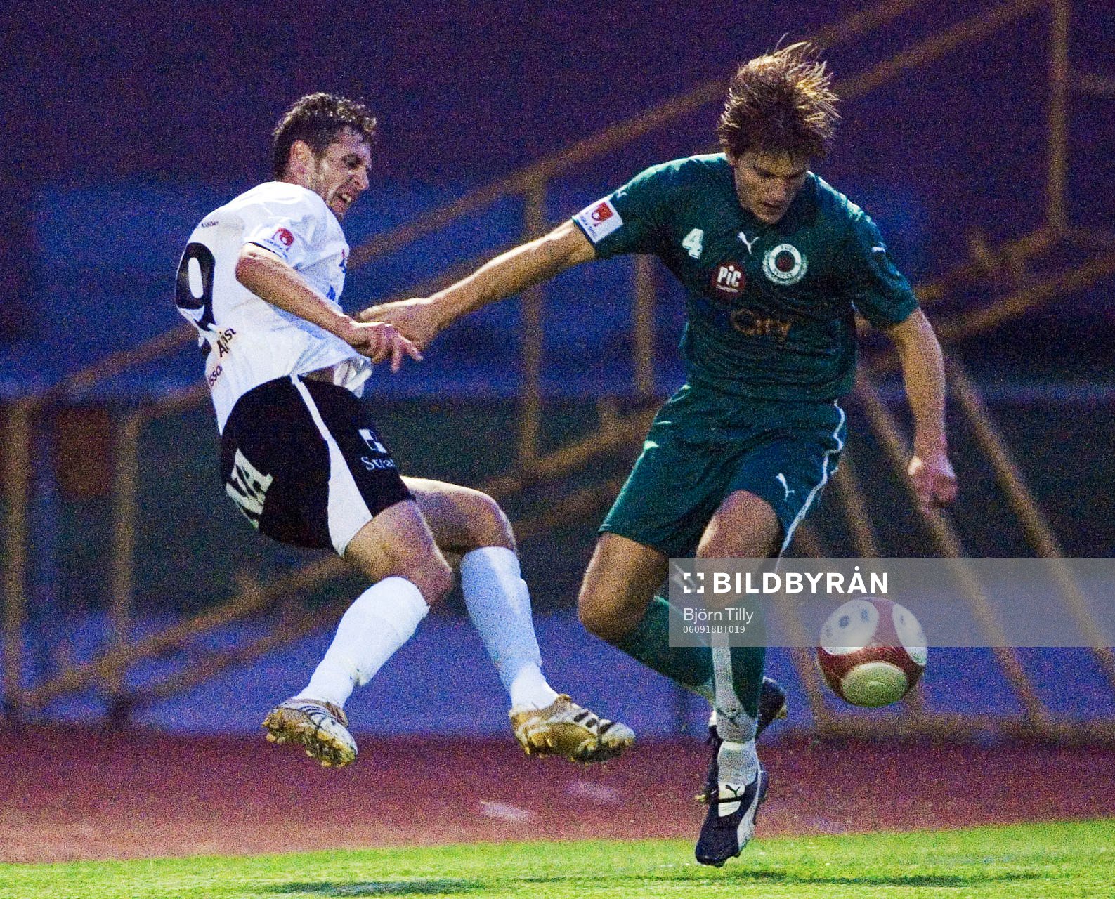 Nedim Halilovic, Örebro och Daniel Johansson, Väsby