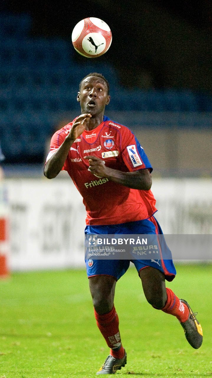 2-0 skytten Olivier Karekezi