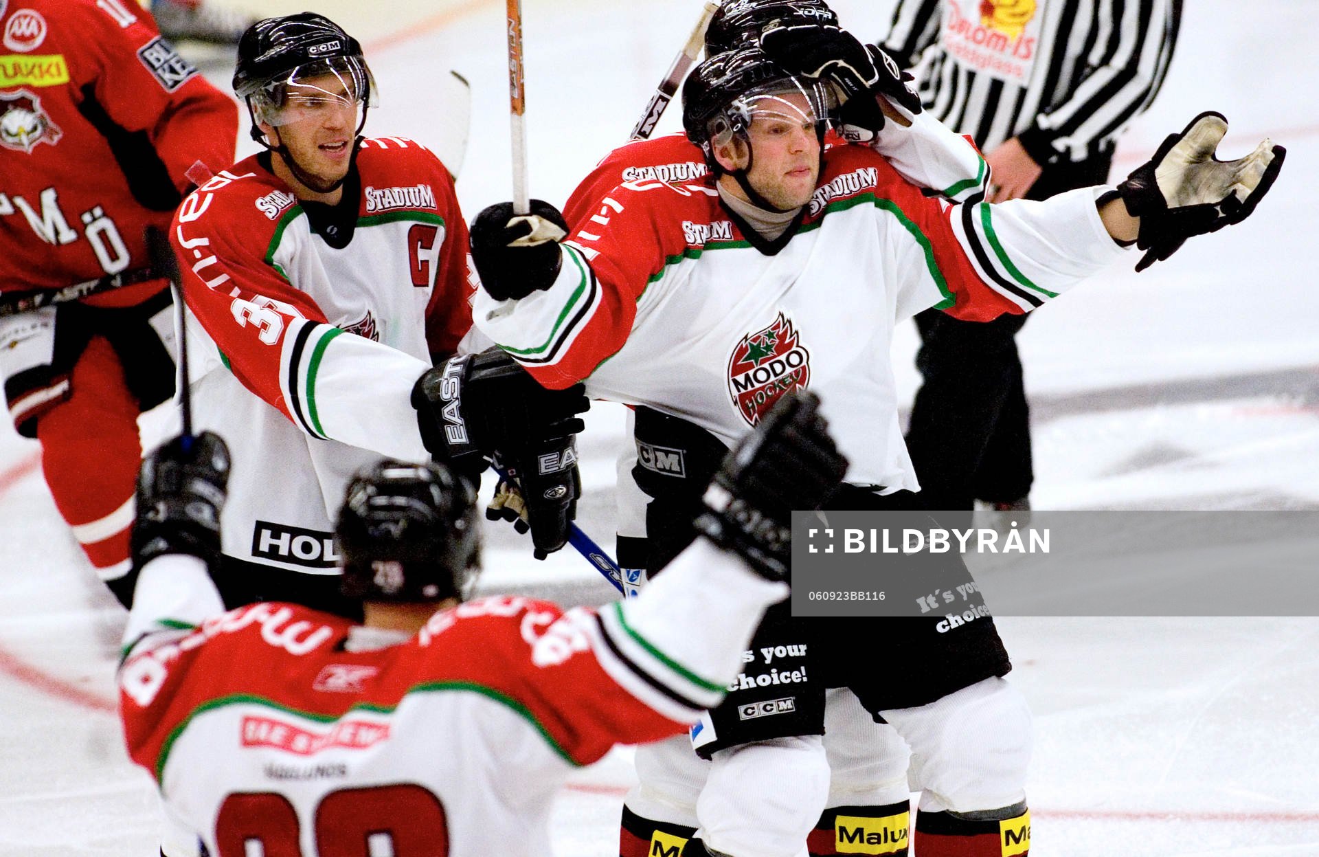 Robert Döme, Modo, jubel, glädje