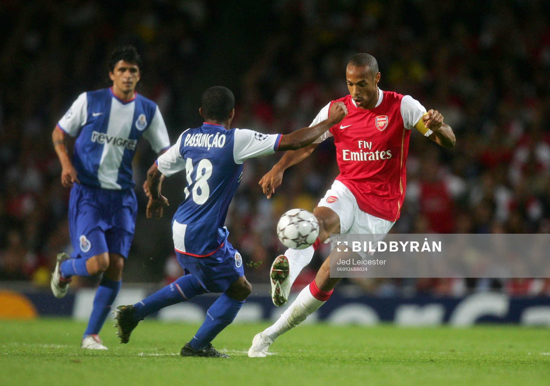 Thierry Henry, Arsenal och Paulo Assuncao, Porto