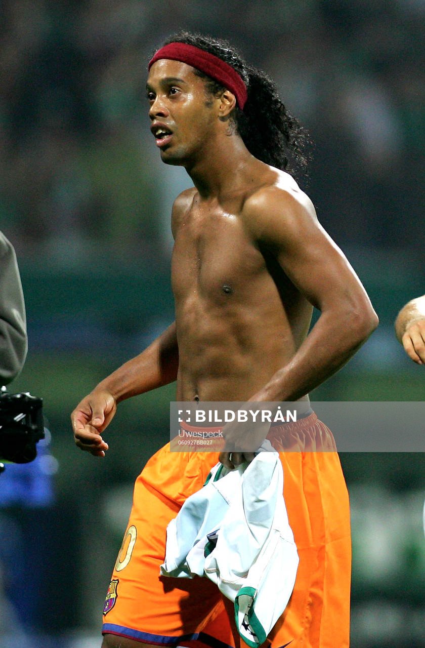 Ronaldinho, Barcelona, bar överkropp