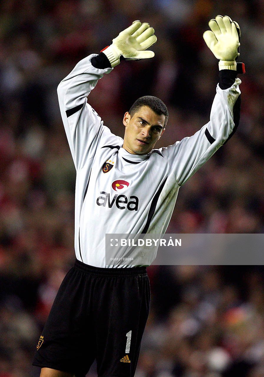  Faryd Mondragon, målvakt, Galatasaray
