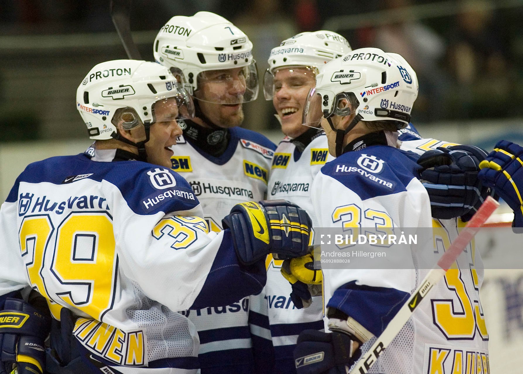 jubel för HV71, Jukka Voutilainen, Per Gustafsson, Andreas