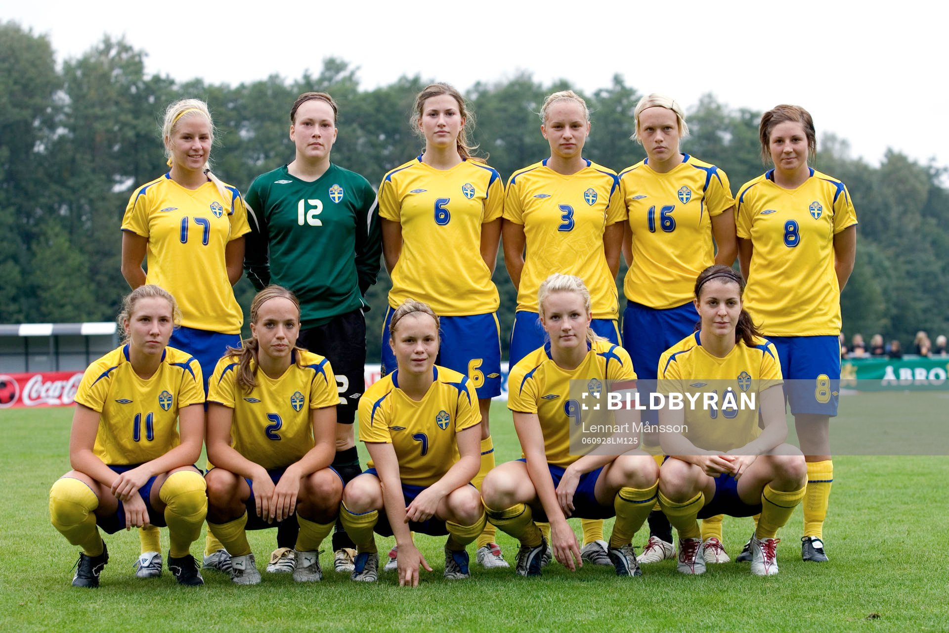 Lagbild, startelva. Bakre frv; Lina Frank, Nina Fellbrandt, Emma Berglund, Michelle Lilja, Linnea Liljegärd, Josefin Johansson. Främre frv; Louise Fors, Malin Levenstad, Julia Bhy, Petra Larsson, Rebecca Jonsson.