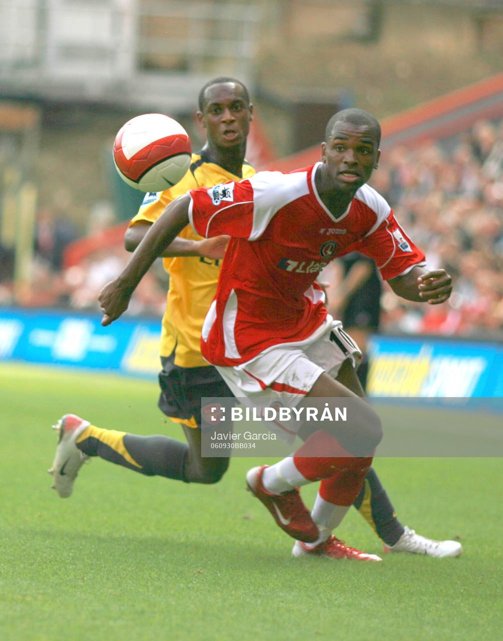 Darren Bent, Charlton och Justin Hoyte, Arsenal