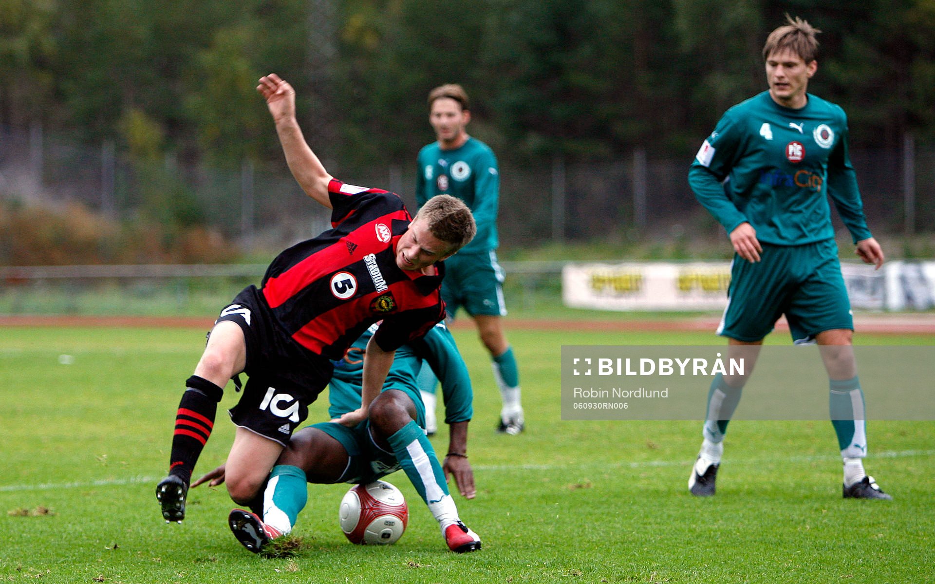 Fotboll, Superettan, Väsby United - Brommapojkarna