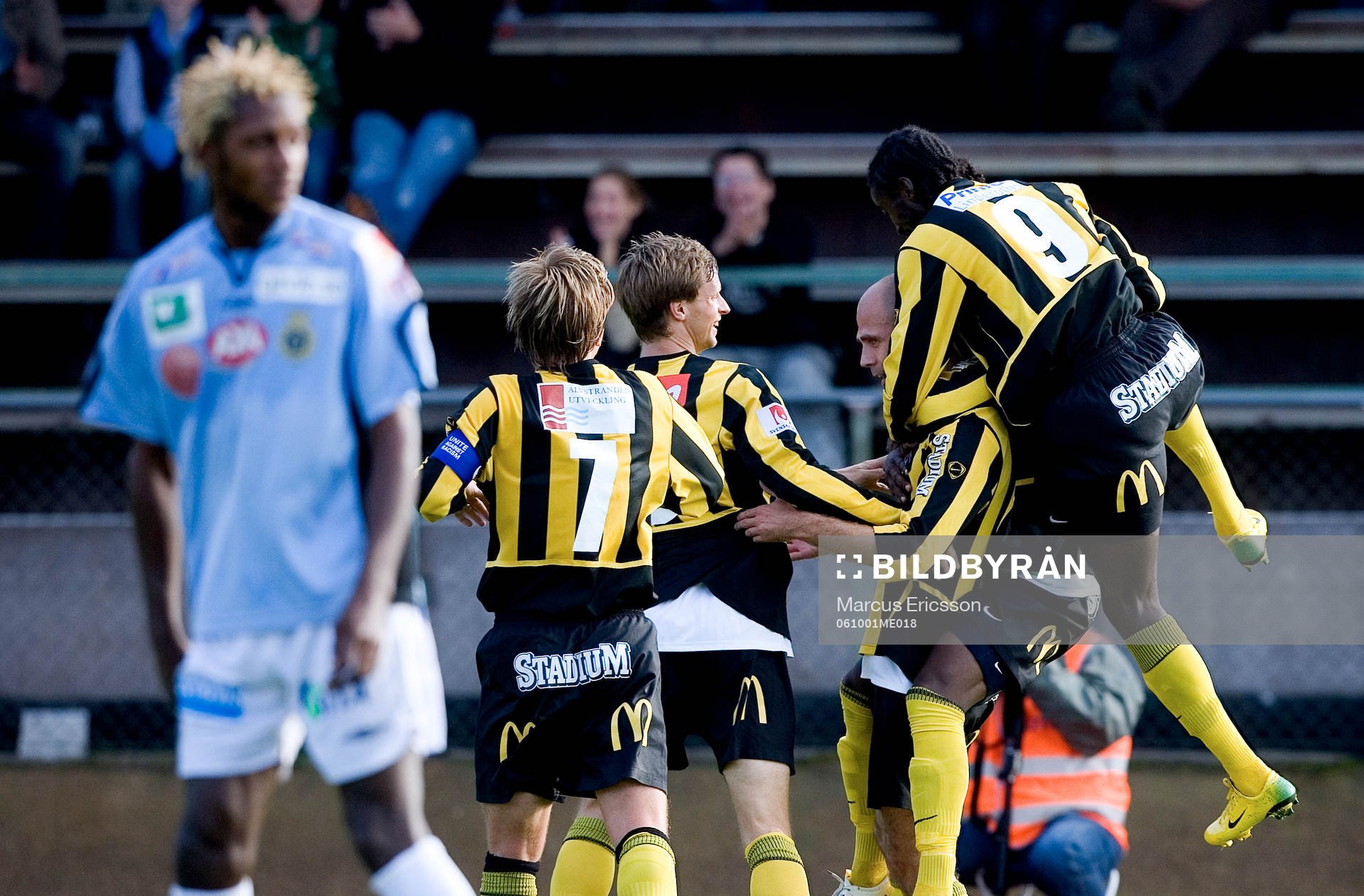 Teddy Lucic, Häcken (Jubel)