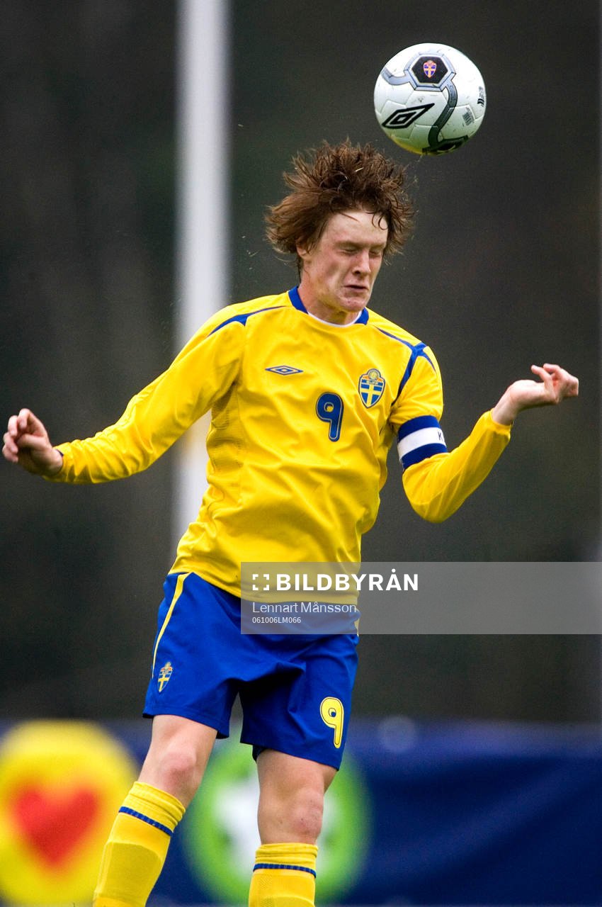 Rasmus Elm. Nick