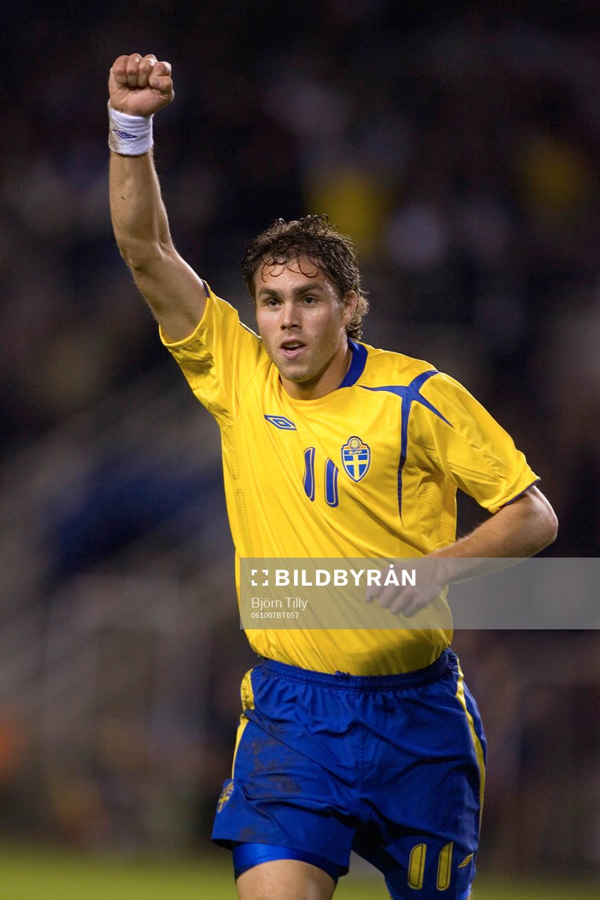   Johan Elmander, Sverige, jubel efter 1-0.    