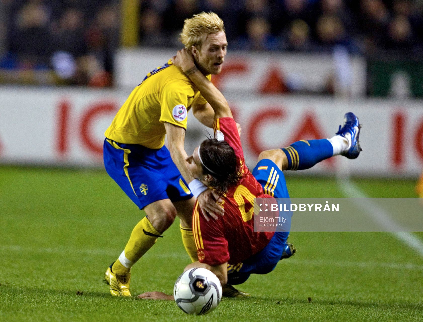 Christian Wilhelmsson, Sverige och Sergio Ramos, Spanien