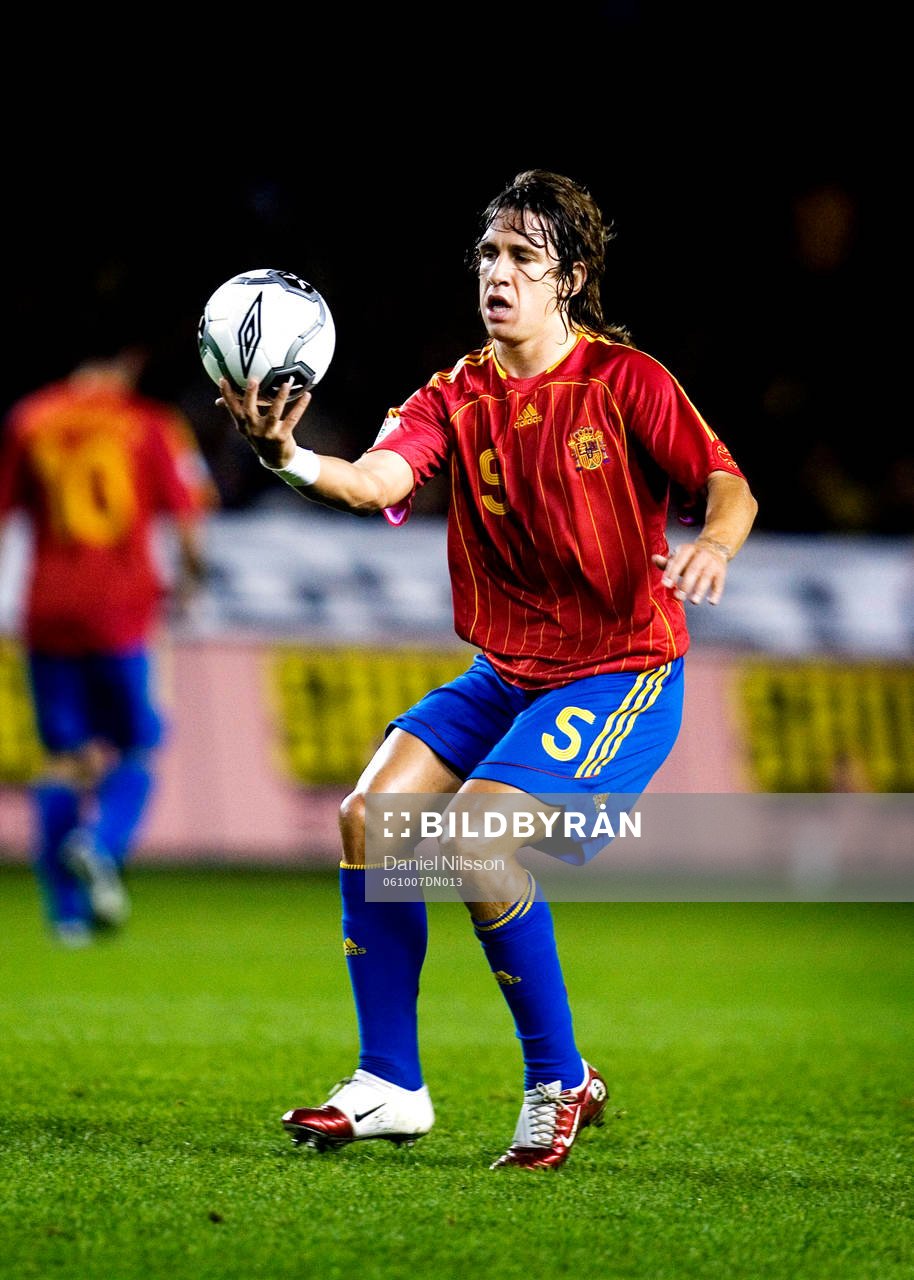 Carles Puyol, Spanien