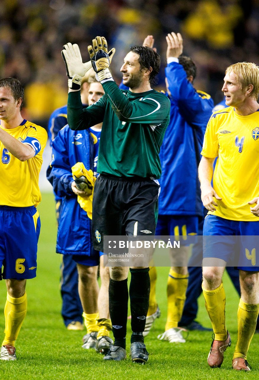 Rami Shaaban, (målvakt) Sverige, jubel
