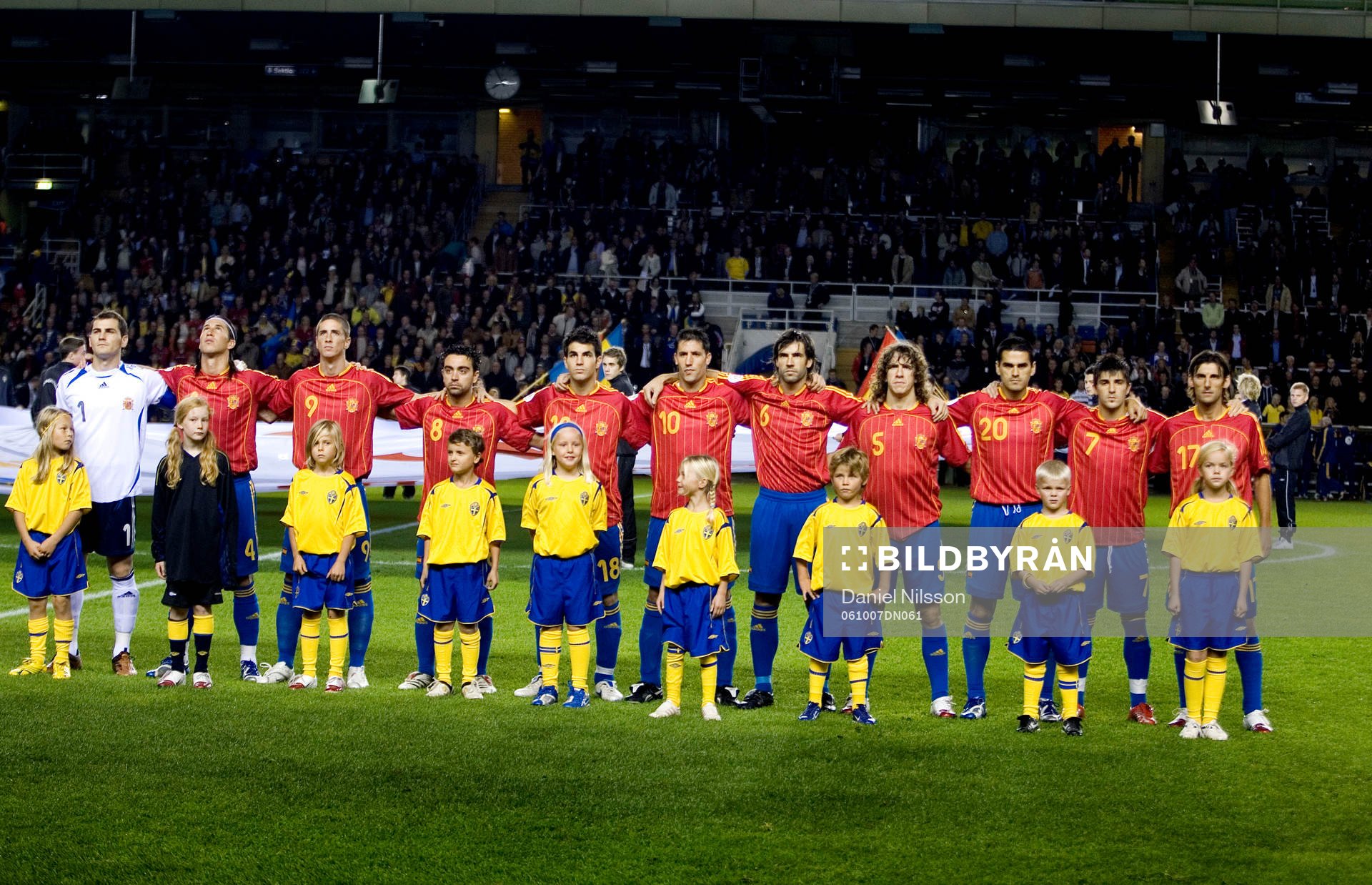 Laguppställning, Spanien med bollkallar