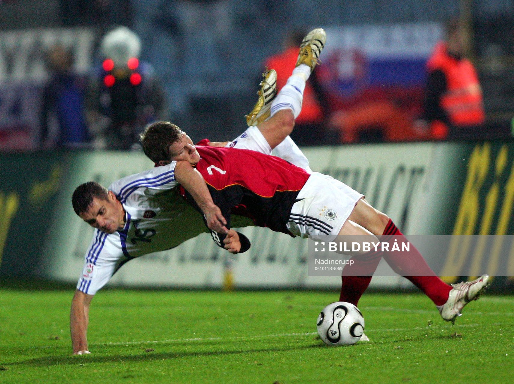 Peter Petras, Slovakien och Bastian Schweinsteiger, Tyskland
