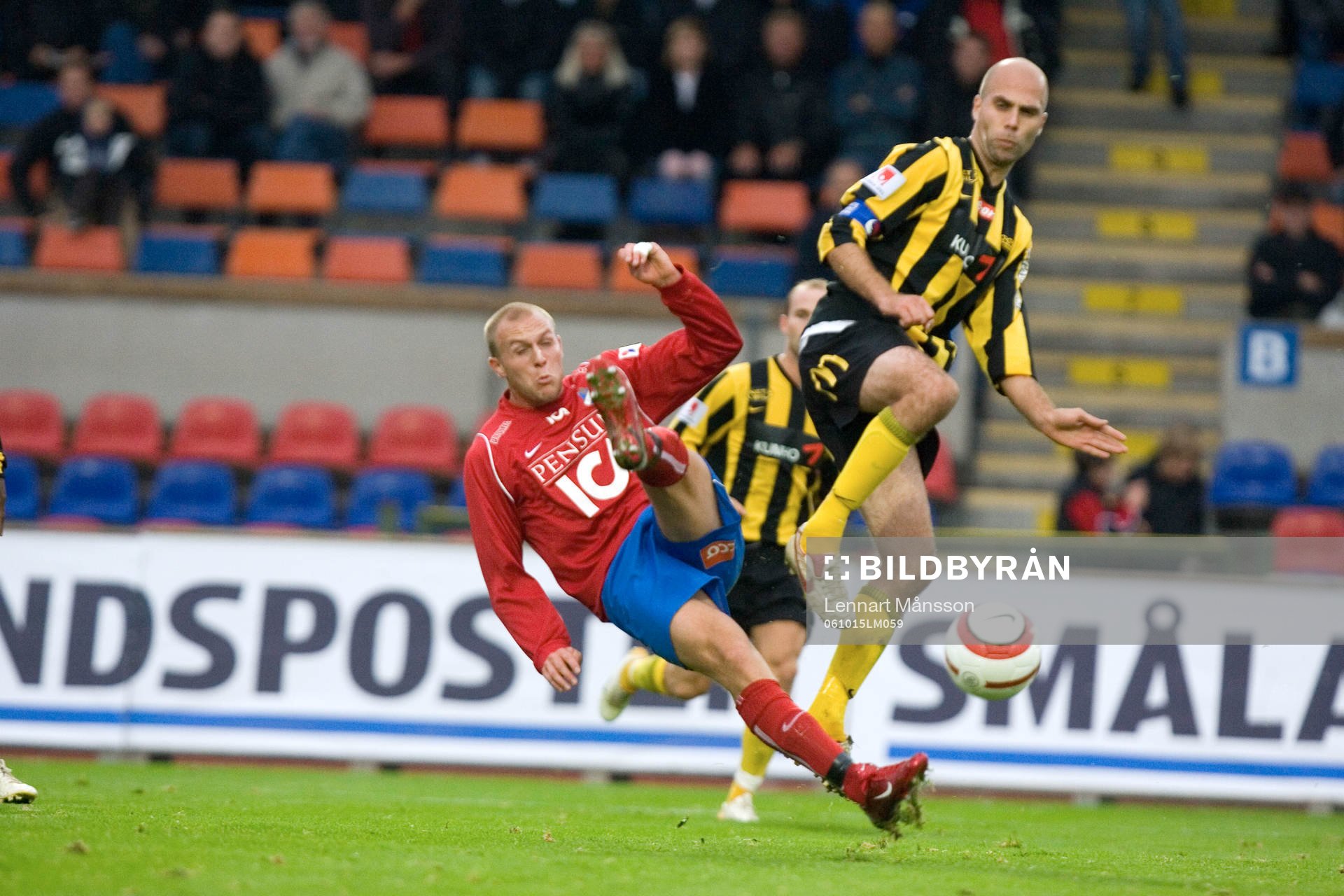 Teddy Lucic, Häcken, i närkamp