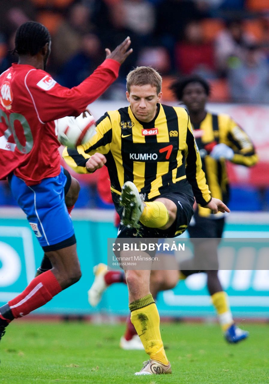 Teafore Bennett, Öster täcker Daniel Forsell, Häcken,