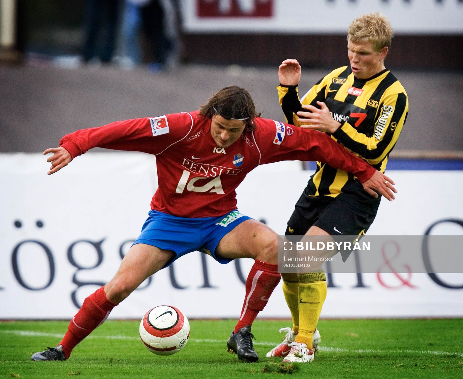 Pavel Zavadil,Öster håller undan för David Marek, Häcken