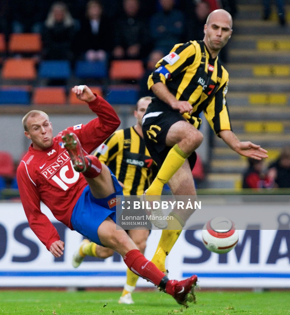 Freddy Borg, Öster försöker stoppa Teddy Lucic, Häcken