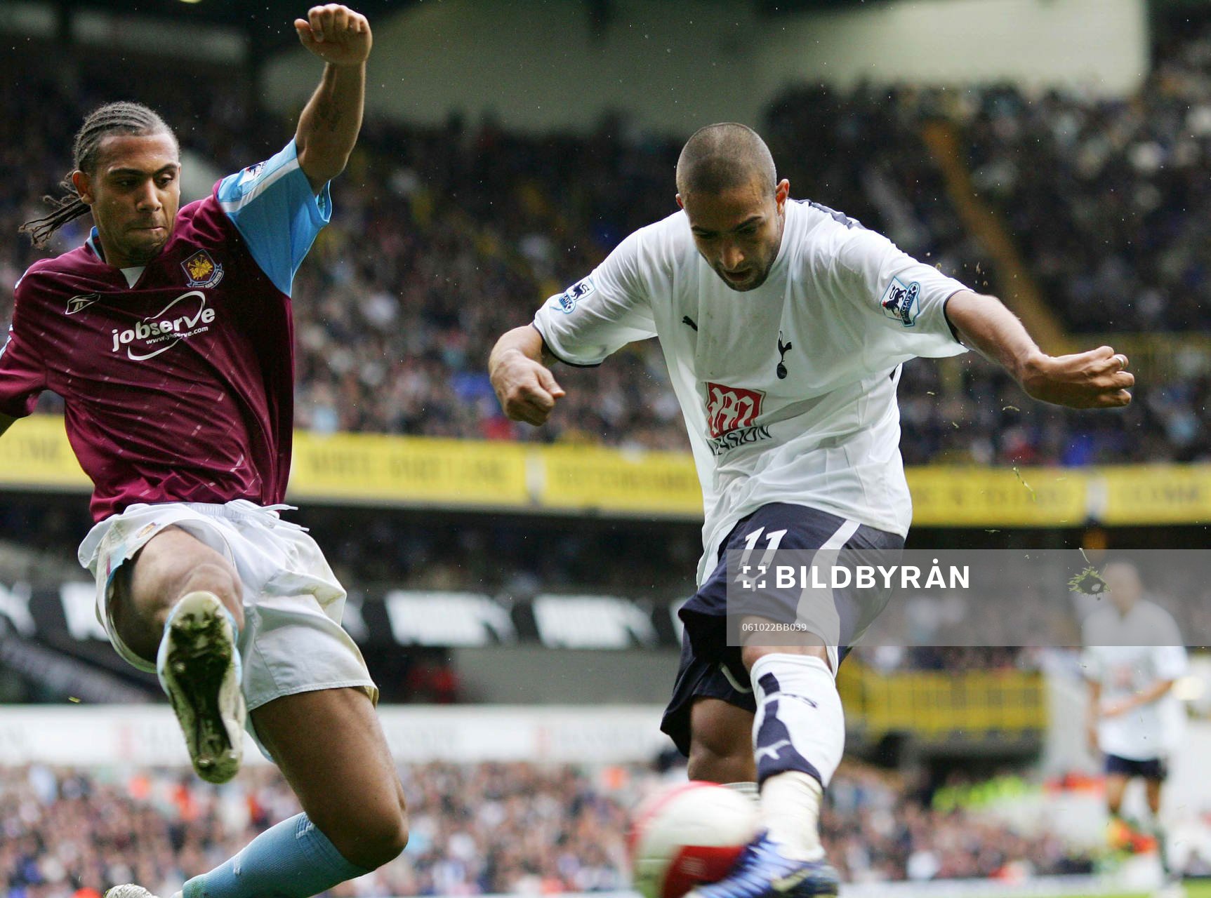 Mido, Tottenham, gör mål