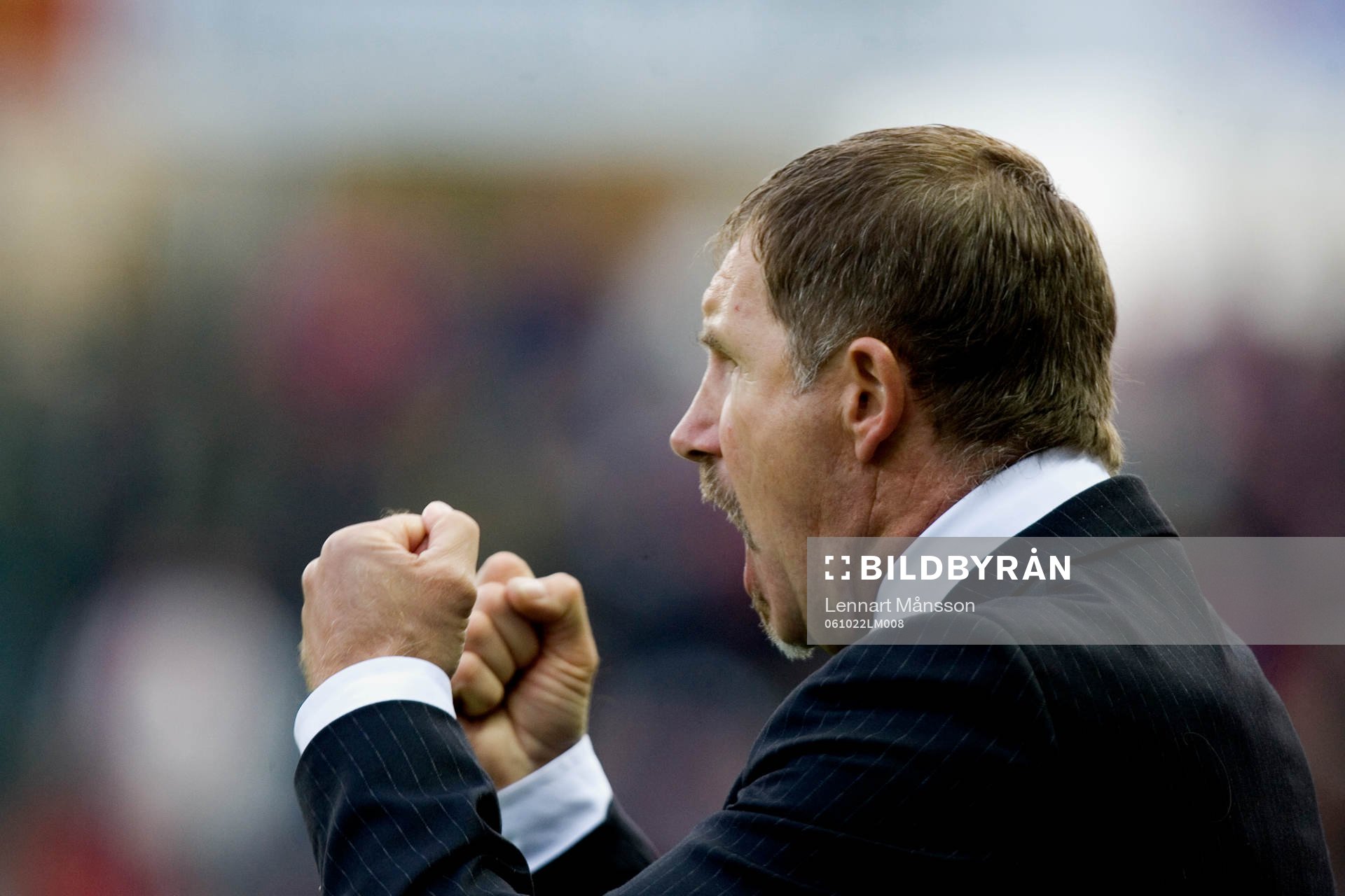 Stuart Baxter, tränare,  jubel, ännu en HIF-seger