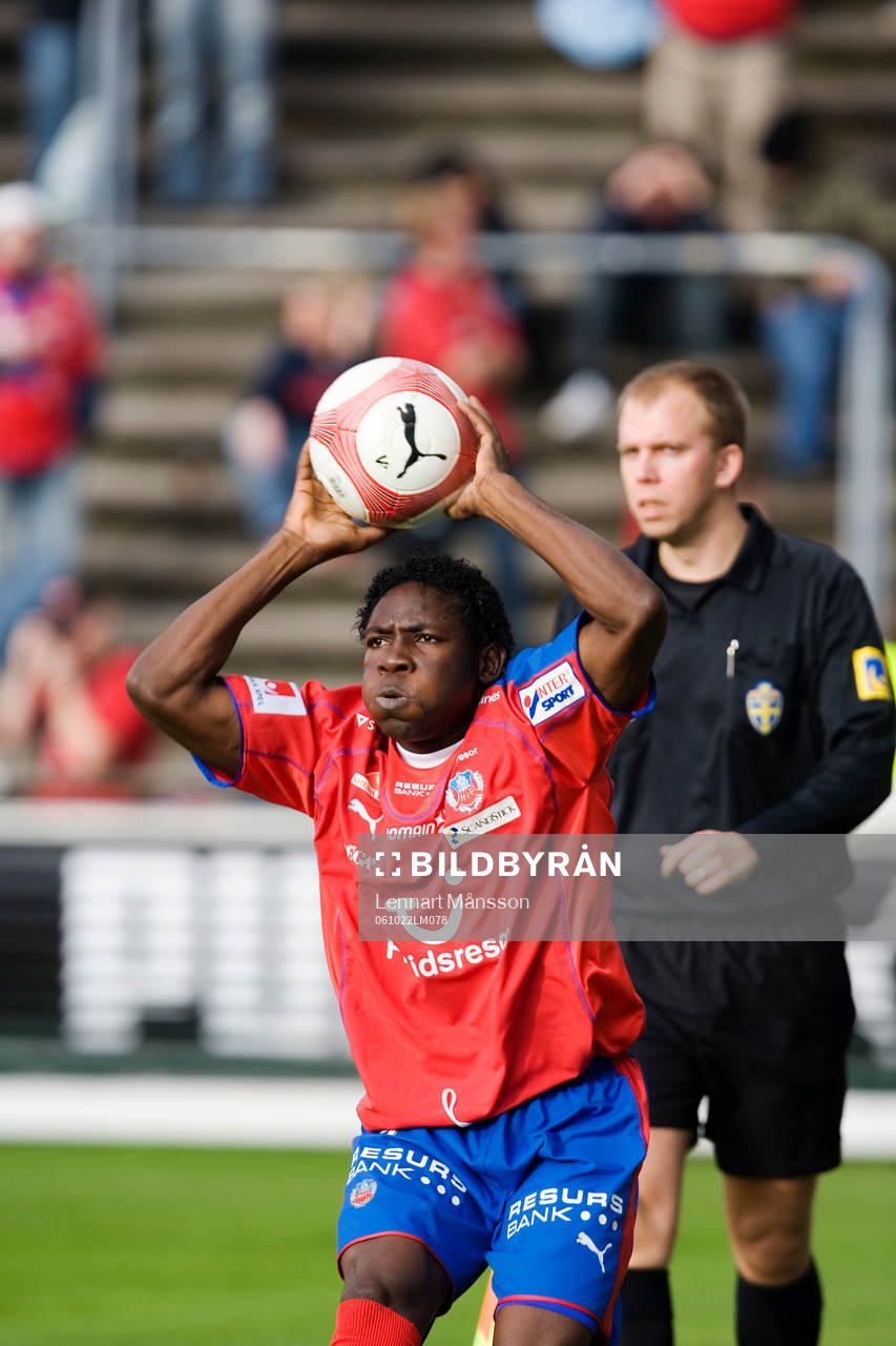 Adama Tamboura, Helsingborg. Inkast