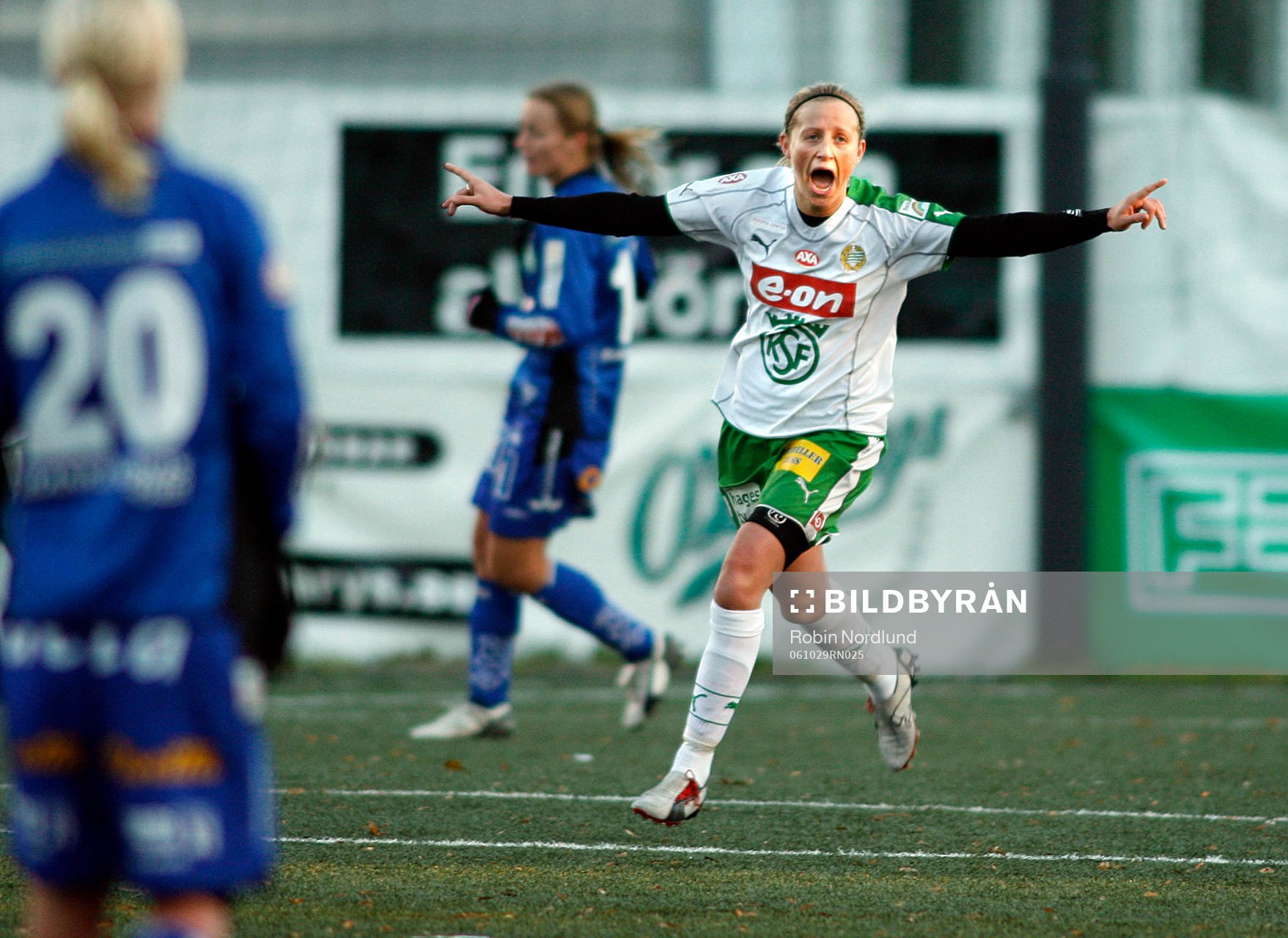  Jubel Marijke Callebaut, Hammarby efter 3-0. Hennes andra mål.