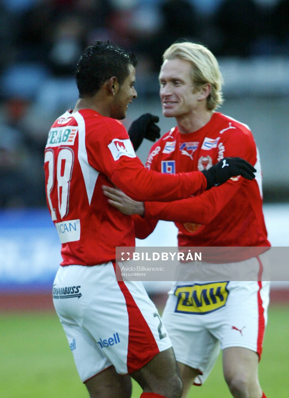Niklas Kaldner gratulerar Ari da Silva Ferreira, Kalmar,