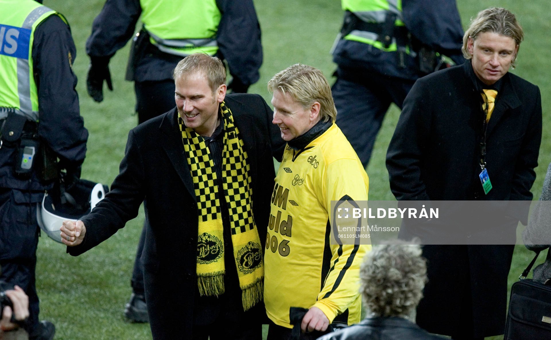 Guldjubel, guldtränarna Magnus Haglund och Peter