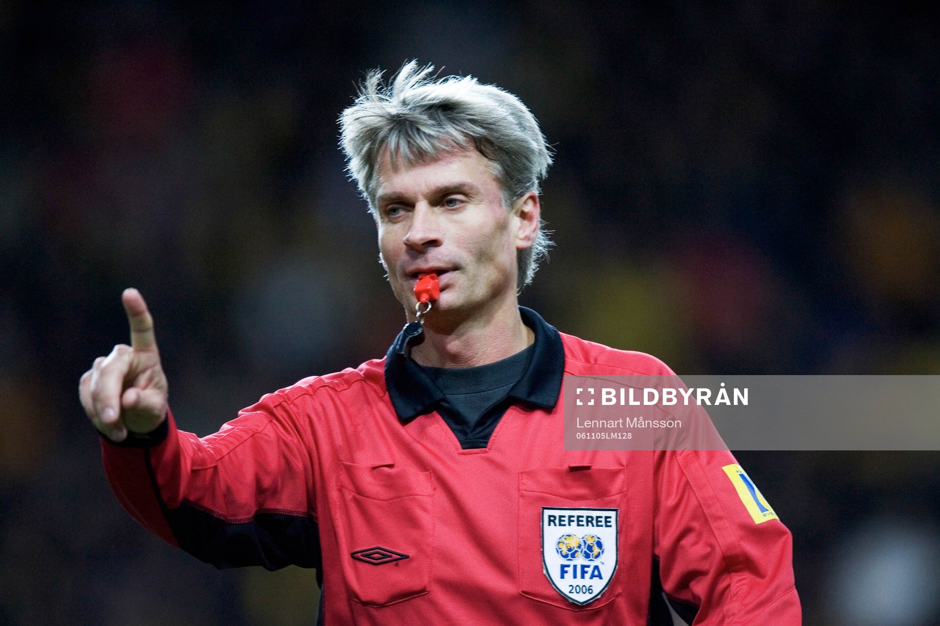 Peter Fröjdfeldt, domare, pipa