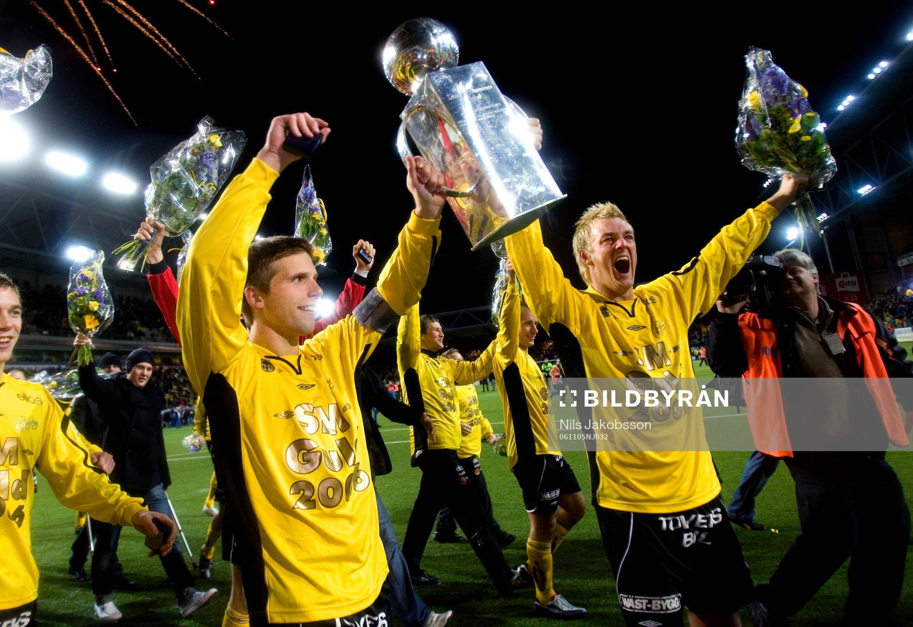 Anders Svensson och Mathias Svensson jubel