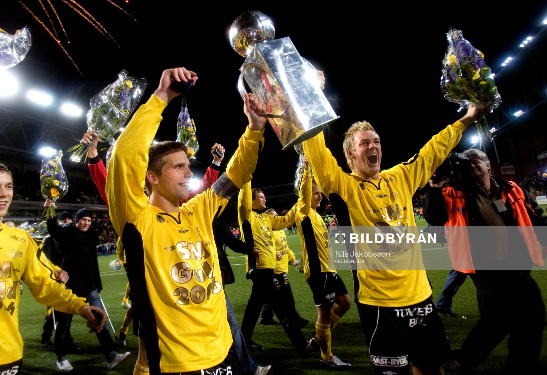Anders Svensson och Mathias Svensson jublar