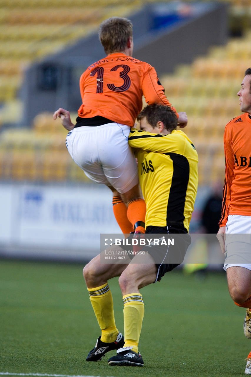 Daniel Arnefjord och Daniel Alexandersson springer ihop