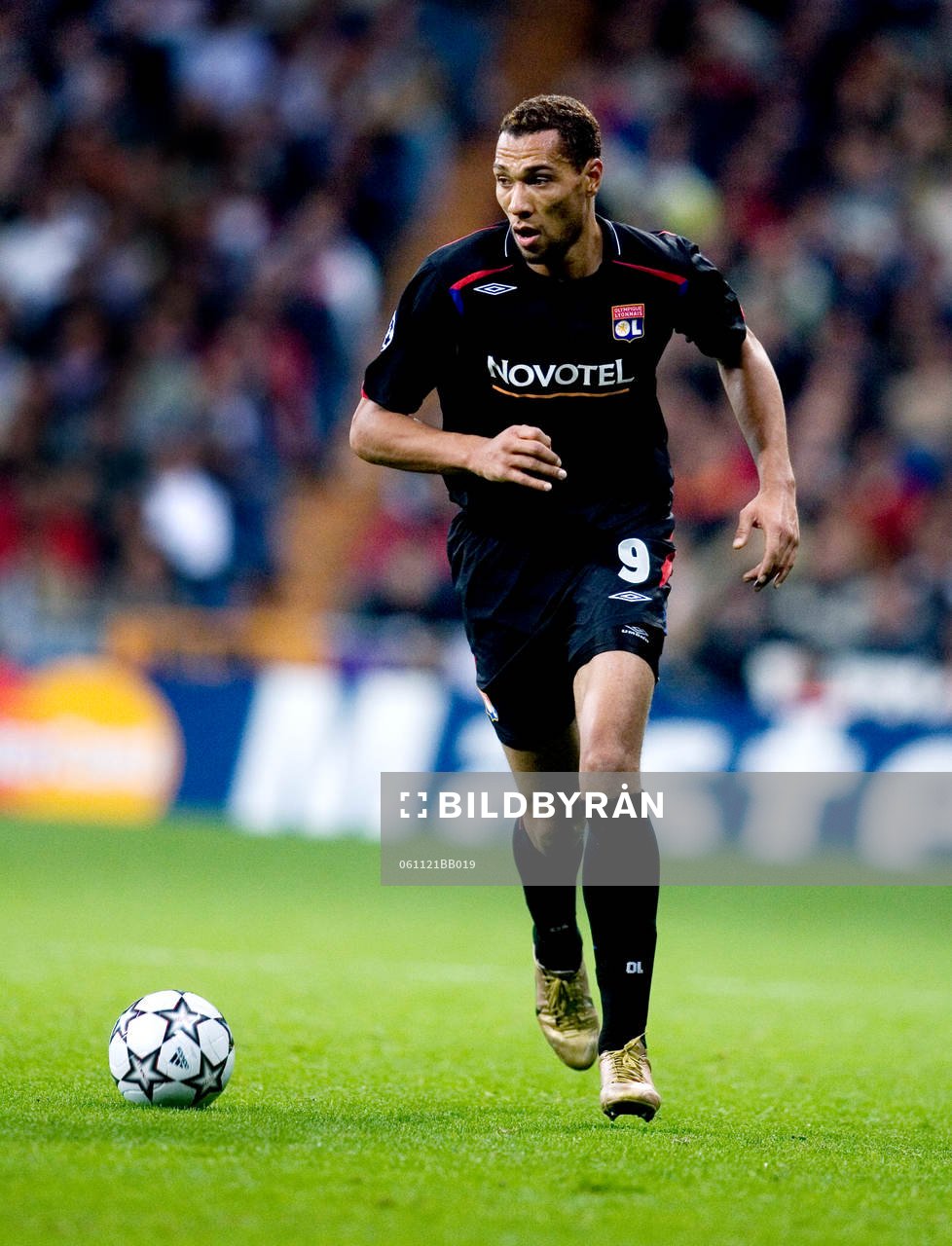 Fotboll, Champions League, John Carew, Lyon