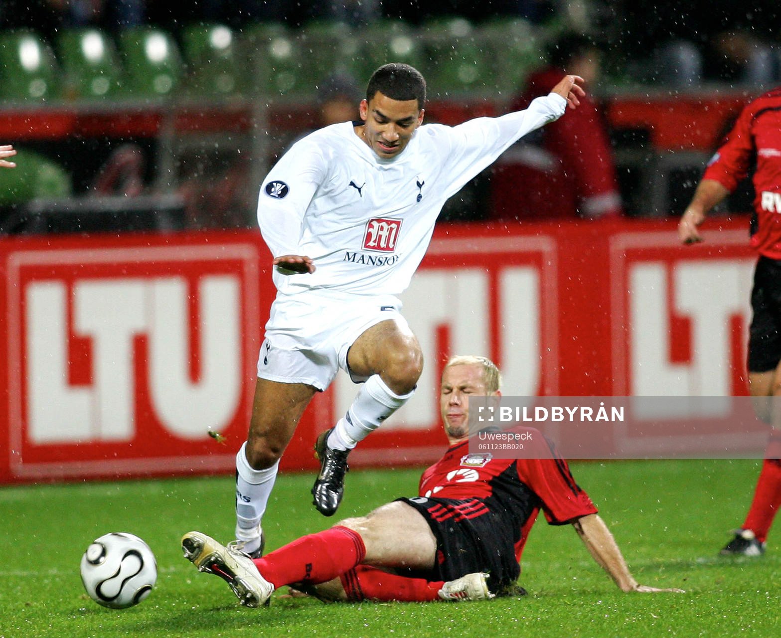 Aaron Lennon, Tottenham och Sergej Barbarez, Bayer