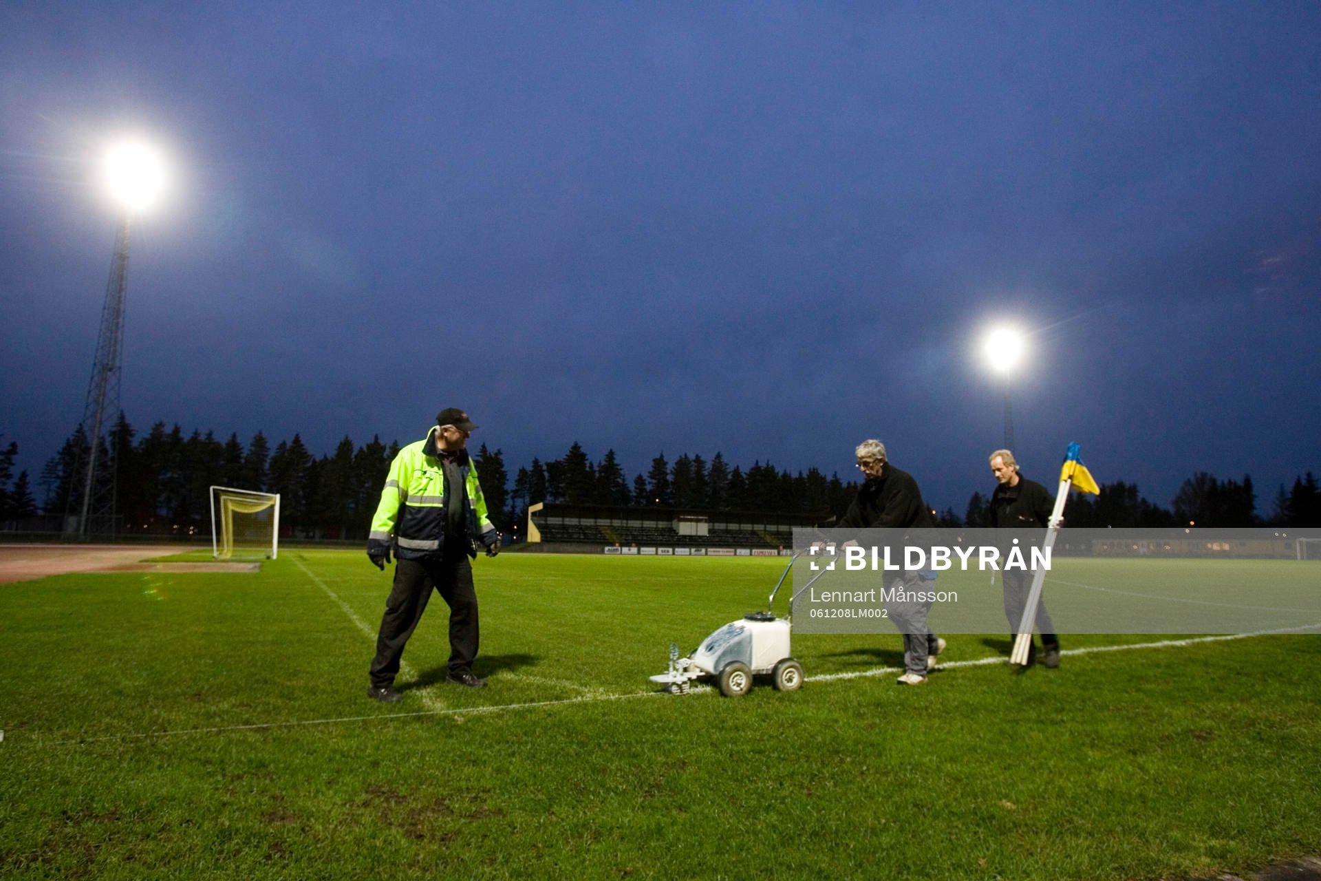 Österås idrottsplats i Hässleholm, arena. Elljus,