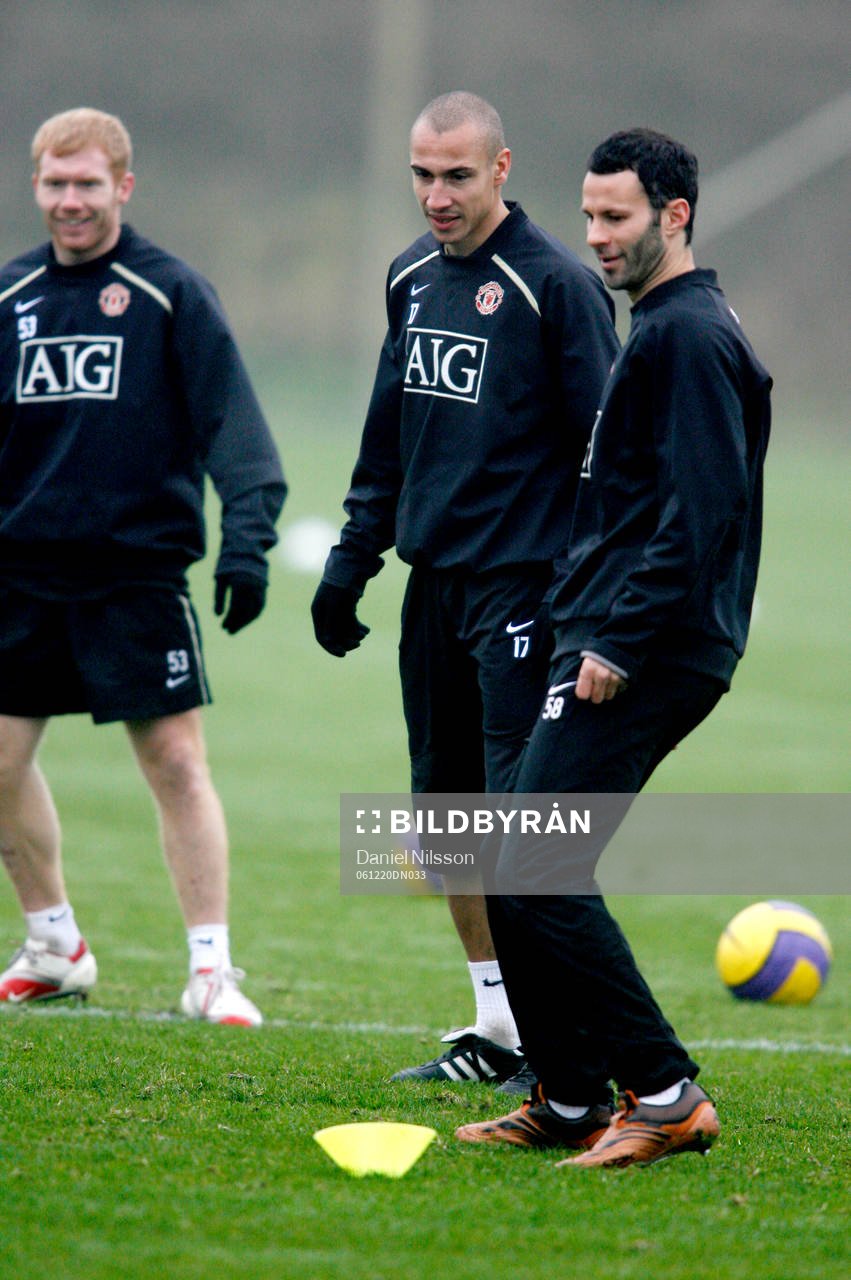  Paul Scholes, Henrik Larsson och Ryan Giggs.