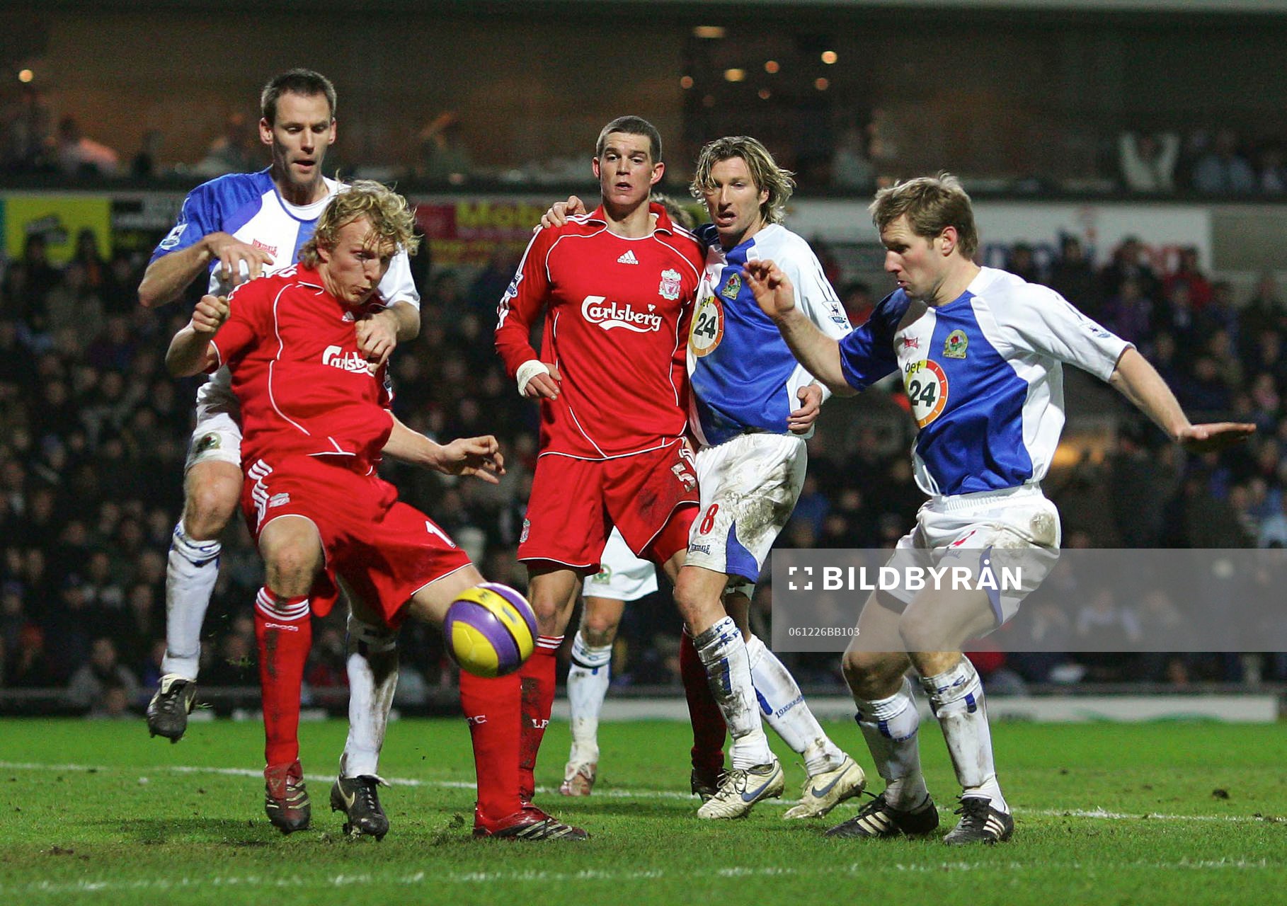  Dirk Kuyt, Liverpool och Andre Ooijer, Blackburn