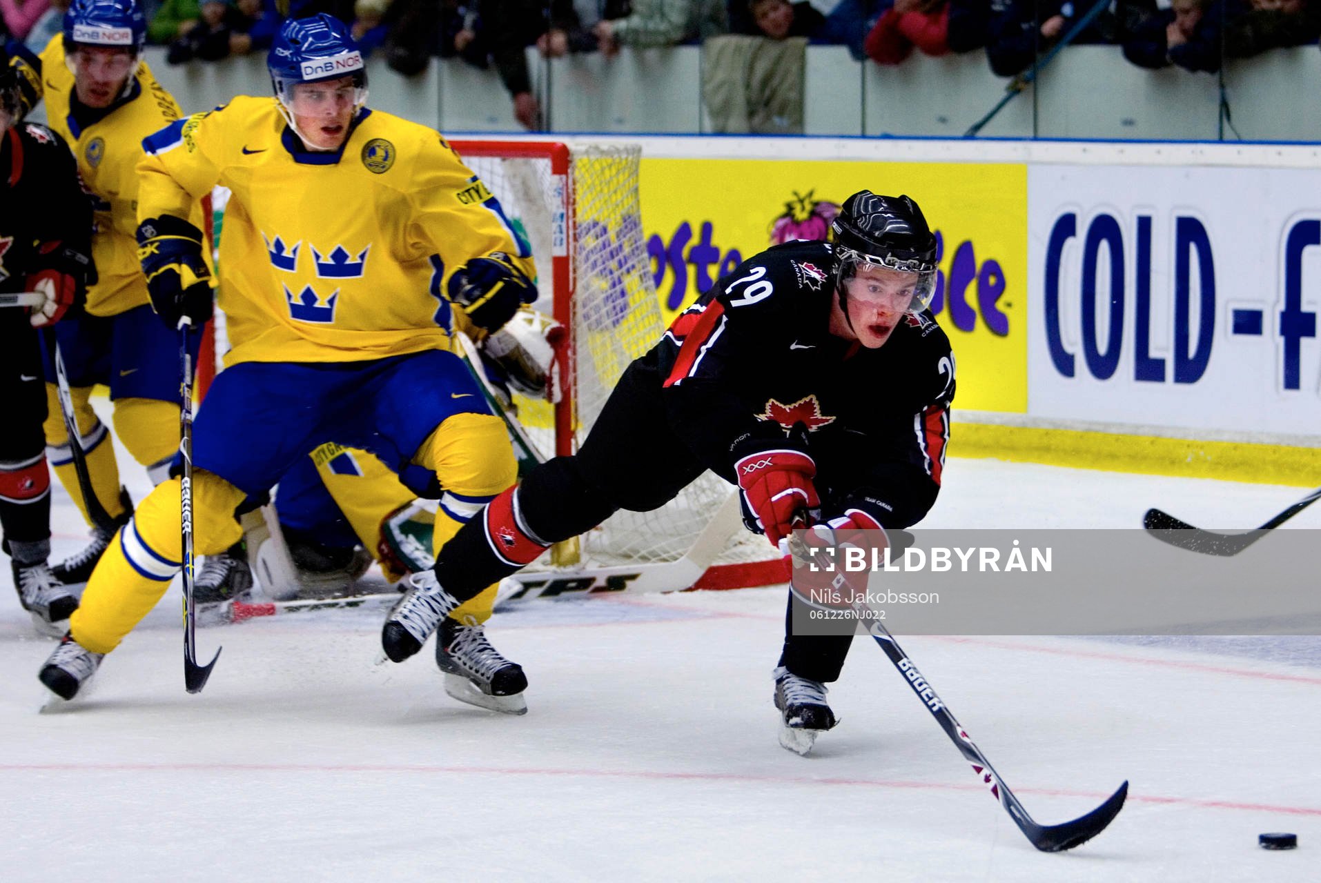 Jonathan Toews, Kanada