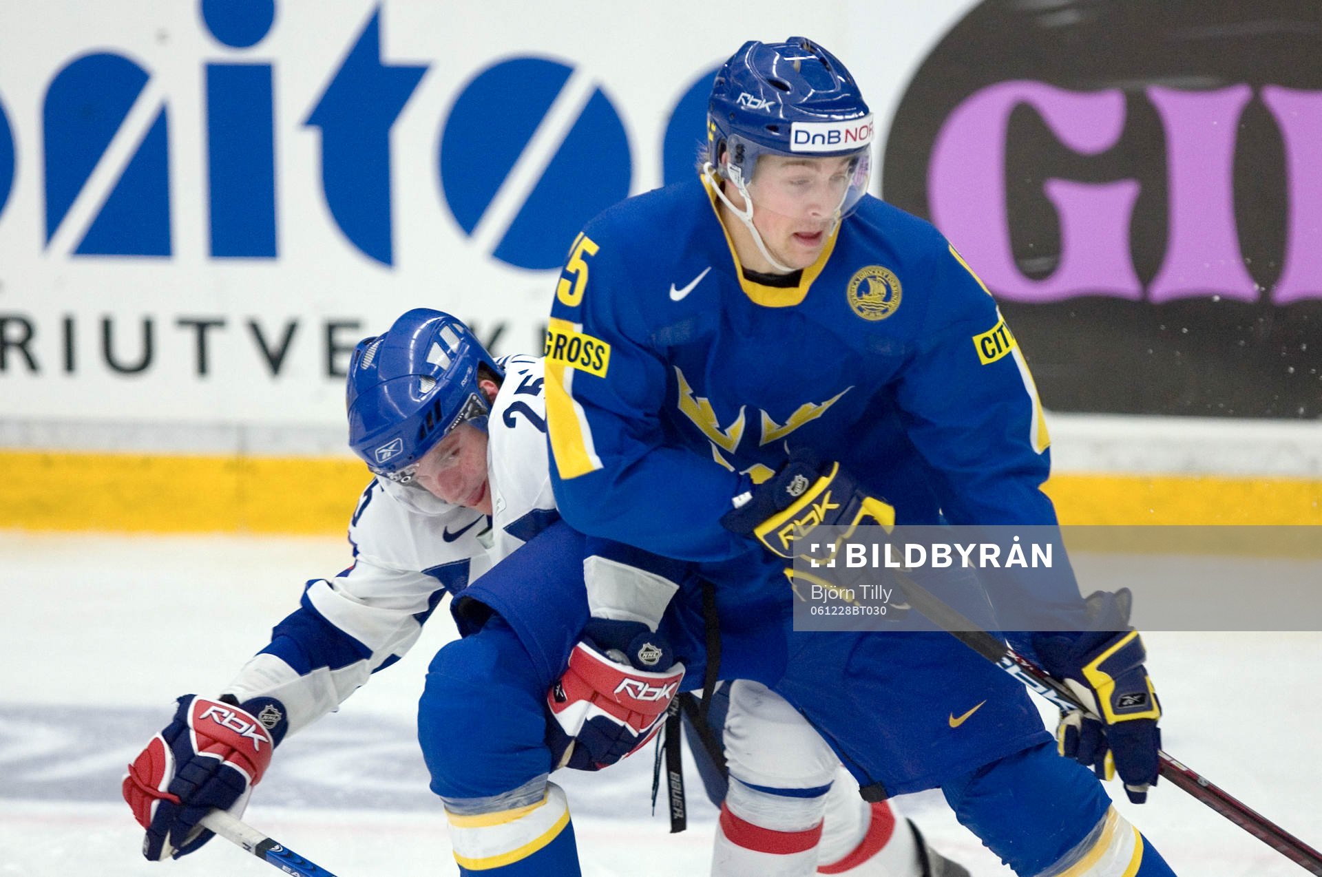 Ondrej Mikula, Slovakien och Patrik Berglund, Sverige