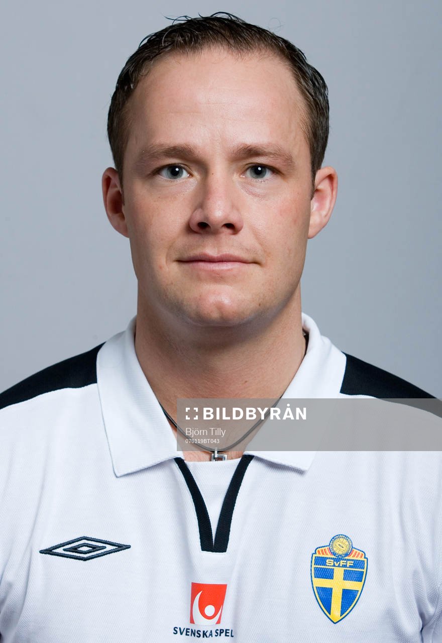 Niklas Abrahamsson, domare