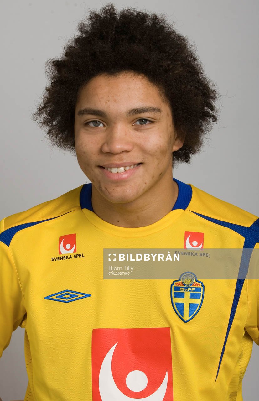 Bennet Gustavsson, Sverige