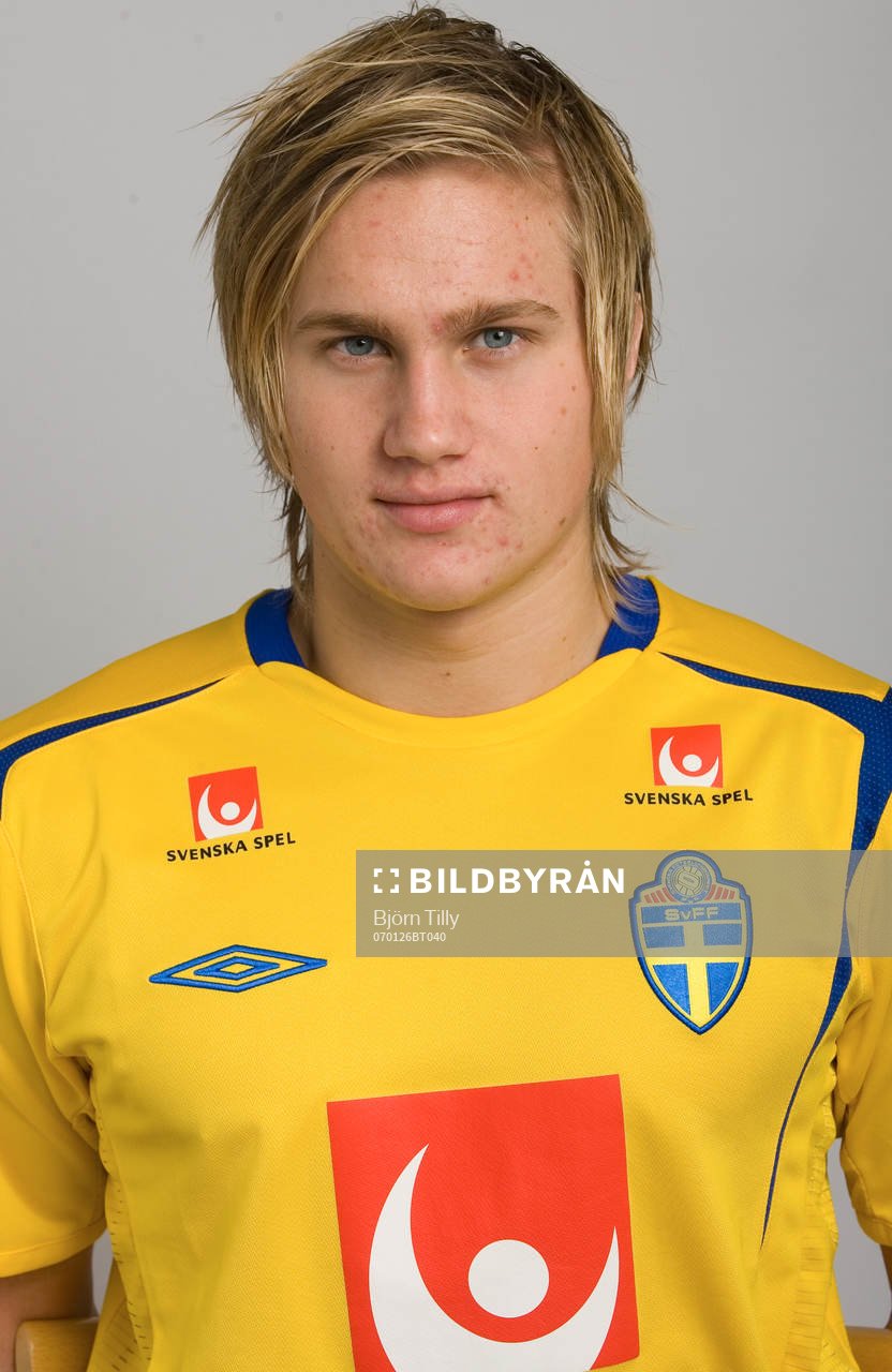 Philip Ahlstrand, Sverige