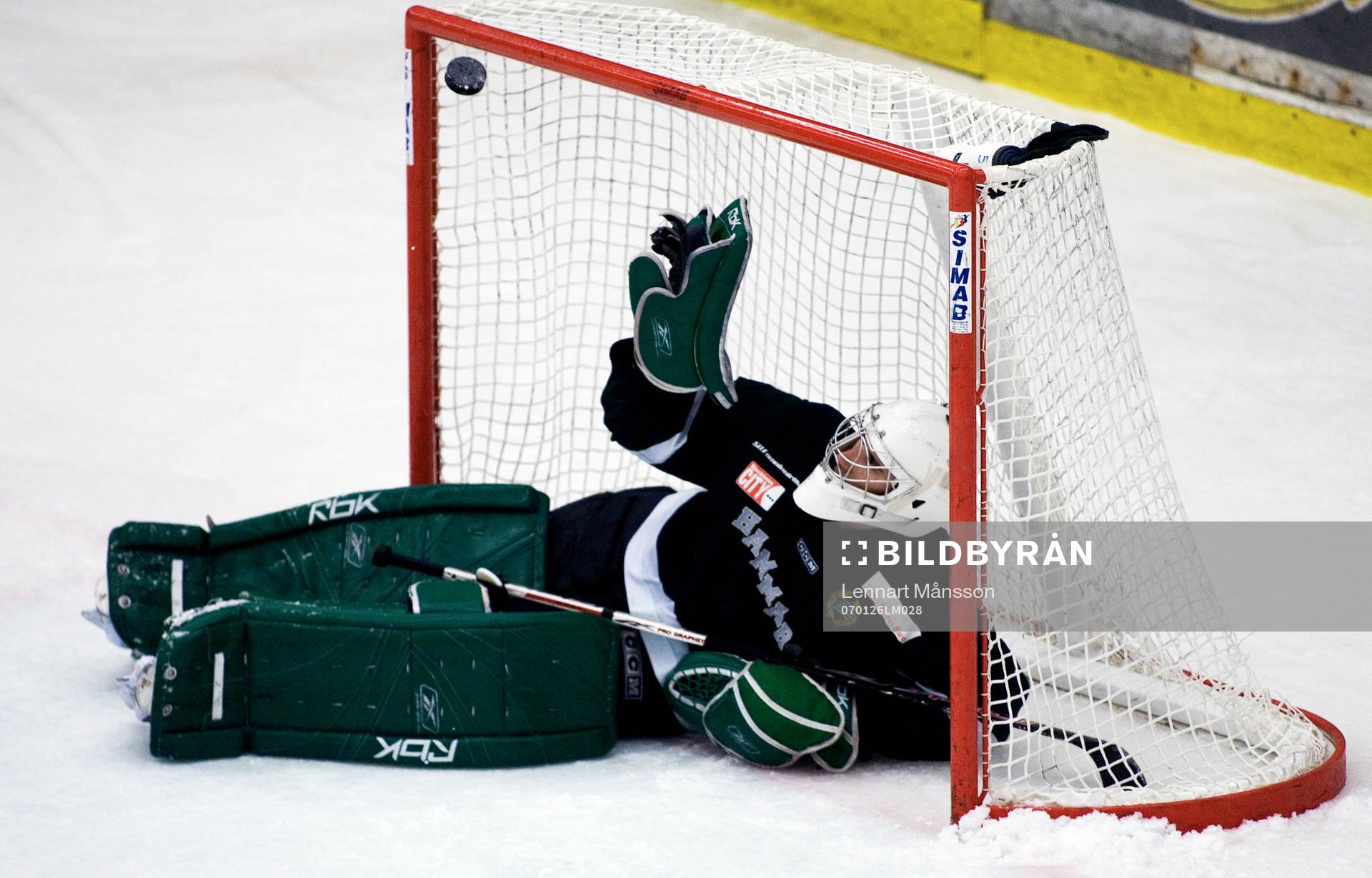 7-1, Hammarbys målvakt Henrik Karlsson uppgiven